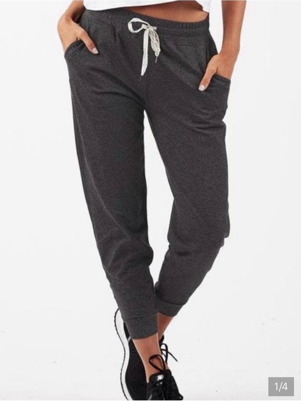 Vuori Performance Jogger